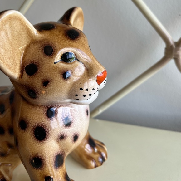 Vintage Ceramic baby tiger Figurine. Made in Italy - Picture 11 of 11